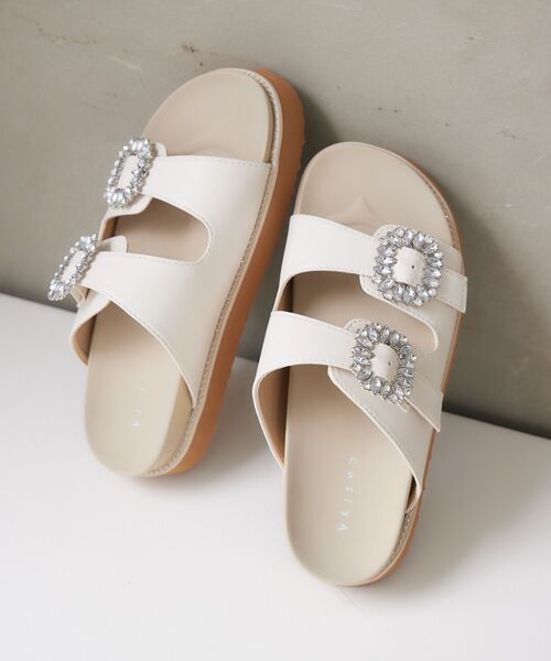 RETRO GIRL(レトロガール)の「ビジューベルトサンダル(サンダル・レディース・ブラック/シルバー/オフホワイト・LARGE/MEDIUM)」の5枚目の写真