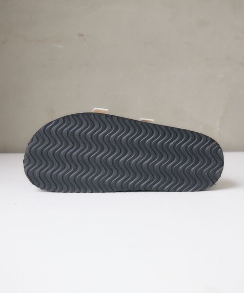 RETRO GIRL(レトロガール)の「ビジューベルトサンダル(サンダル・レディース・ブラック/シルバー/オフホワイト・LARGE/MEDIUM)」の17枚目の写真