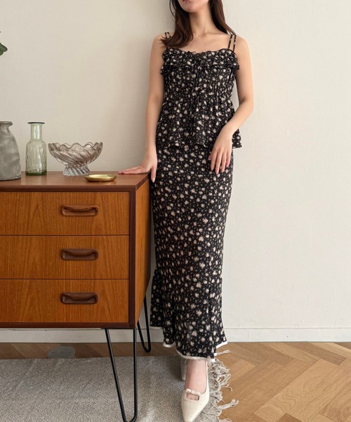 DEICY(デイシー)の「フラワードットマーメイドスカート(スカート・レディース・ベビーピンク/ブラック・1/0)」の5枚目の写真