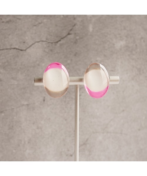 tone(トーン)の「【joesstyle】*Glass Earrings*ハンドアート一粒イヤリング(MA)(イヤリング・レディース・マルチ・FREE)」の1枚目の写真
