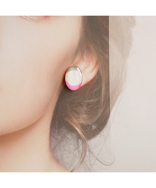 tone(トーン)の「【joesstyle】*Glass Earrings*ハンドアート一粒イヤリング(MA)(イヤリング・レディース・マルチ・FREE)」の3枚目の写真