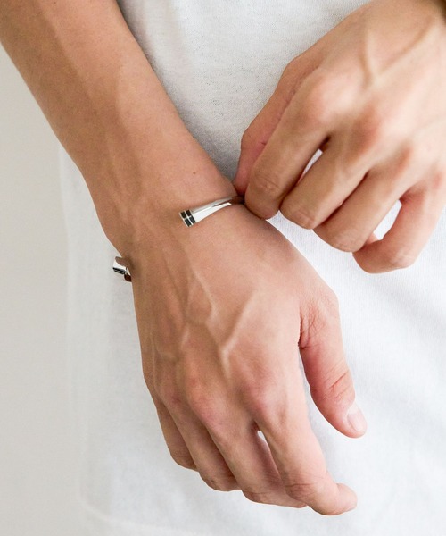 RAGEBLUE（レイジブルー）の「メタルバングル（バングル/リストバンド・メンズ・その他1/その他2・FREE）」の6枚目の写真