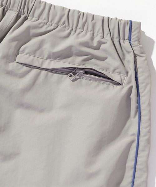 XLARGE（エクストララージ）の「NYLON TRACK PANTS（その他パンツ・メンズ・ブラック/ライトグレー・XL/L/M/S）」の7枚目の写真