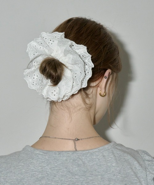 bella シュシュ ホワイトChouchou Large / White Chouchou