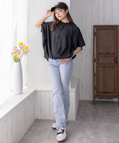 clear（クリア）の「フレンチスリーブ裾タックブラウス[オフィスカジュアル 着回し抜群 大人]≪再入荷≫（シャツ/ブラウス・レディース・オフホワイト/イエロー/ミント/ブラック/ブルーグレー・F）」の14枚目の写真