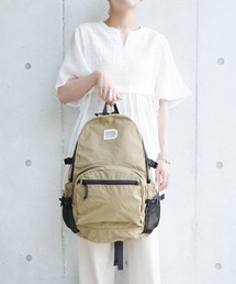 美品 FREDRIK PACKERS リュックバックパック ベージュ 美品 FREDRIK PACKERS リュック バックパック ベージュ - メルカリ