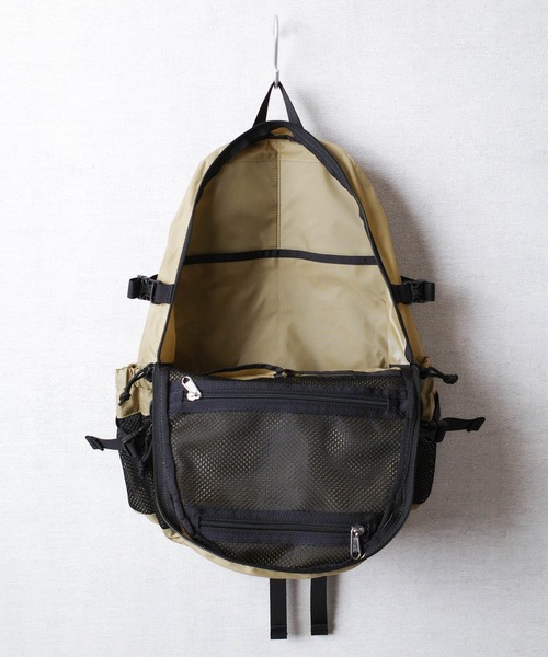 FREDRIK PACKERS(フレドリックパッカーズ)の「『FREDRIK PACKERS』マザーズバッグ 210D DAY PACK TIPI 210デニール デイパック バックパック ティピ(バックパック/リュック・レディース・ブラック/ベージュ/チャコールグレー・FREE)」の20枚目の写真