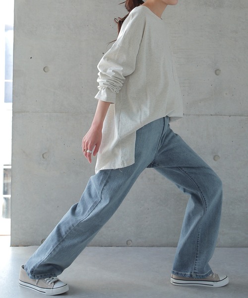 新品タグ付きHug o war バルーンデニムパンツ アイボリー　S ADIDAS] バルーンパンツ デニム エッセンシャル アイボリー (adidas