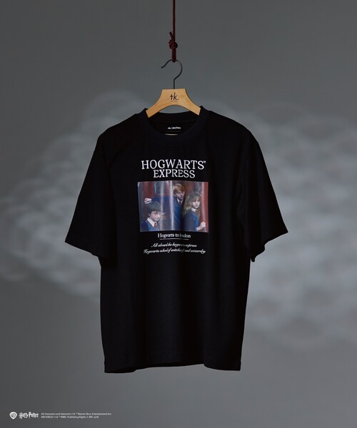 tk.TAKEO KIKUCHI(ティーケータケオキクチ)の「◆【Harry Potter Capsule Collection】フォトプリントTシャツ(Tシャツ/カットソー・メンズ・ホワイト/ブラック系1/ブラック系/ブラック/ホワイト系1/ホワイト系2・01/02/03)」の6枚目の写真