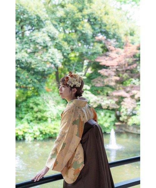 CHACO （FLOWER ACCESSORY）（チャコ）の「CHACO/ リボン付きペーパーリース（その他ヘアアクセサリー・レディース・ホワイト×ブラウン・FREE）」の3枚目の写真