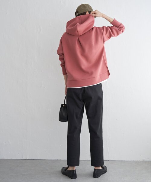 ikka（イッカ）の「【洗濯機で洗える／親子コーデ】GOKU楽ダンボールフードパーカー（パーカー・レディース・ベージュ/モカ/レッド系その他/ダークグリーン/ブラック・M/L/S）」の15枚目の写真