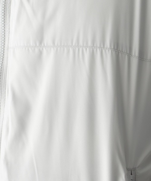 RAGEBLUE(レイジブルー)の「【AIRTHERMAL/高機能中綿】ショート中綿ブルゾン(ダウンジャケット/コート・メンズ・グリーン/オフホワイト/ライトグレー/ブラック・MEDIUM/LARGE/X-LARGE)」の8枚目の写真