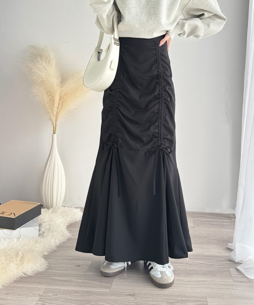 classicalelf(クラシカルエルフ)の「大人可愛い!愛され美ライン。シャーリングリボン使いマーメイドスカート(ロング丈)(スカート・レディース・ホワイト/チャコール/ブラック・MEDIUM/LARGE/X-LARGE/SMALL)」の17枚目の写真