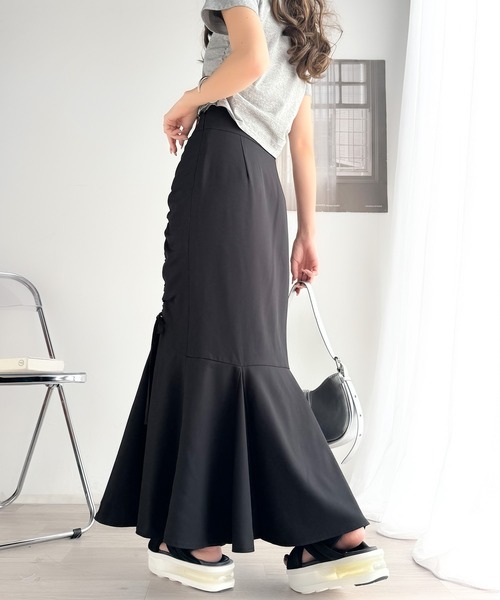 classicalelf(クラシカルエルフ)の「大人可愛い!愛され美ライン。シャーリングリボン使いマーメイドスカート(ロング丈)(スカート・レディース・ホワイト/チャコール/ブラック・MEDIUM/LARGE/X-LARGE/SMALL)」の11枚目の写真