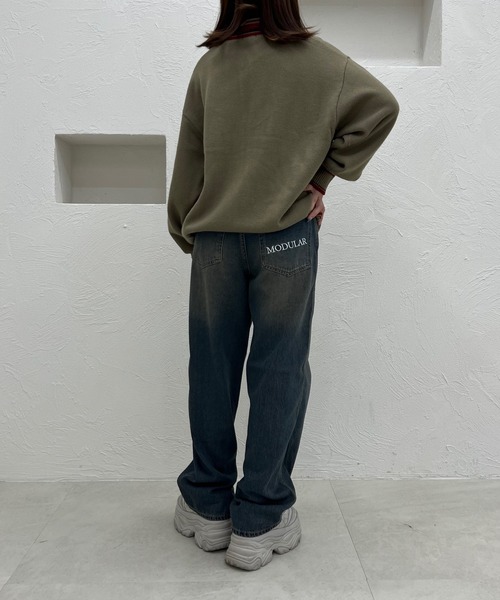 favclo.(ファブクロ)の「BACK LOGO STRAIGHT DENIM PANTS / バックロゴストレートデニムパンツ(デニムパンツ・レディース・サックスブルー/インディゴブルー・LARGE/MEDIUM)」の8枚目の写真