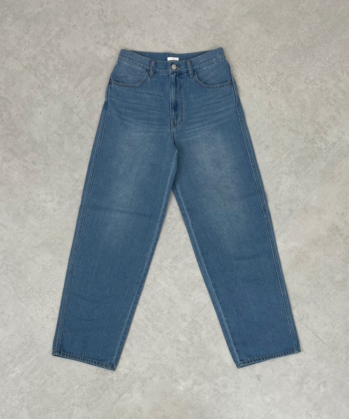 favclo.(ファブクロ)の「BACK LOGO STRAIGHT DENIM PANTS / バックロゴストレートデニムパンツ(デニムパンツ・レディース・サックスブルー/インディゴブルー・LARGE/MEDIUM)」の22枚目の写真