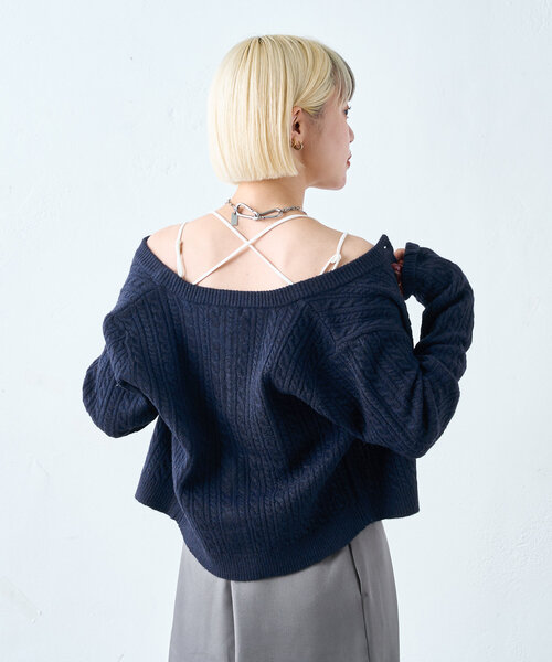 w closet（ダブルクローゼット）の「カップ付キャミ（キャミソール・レディース・オフホワイト/ブラウン/ブラック・FREE）」の6枚目の写真