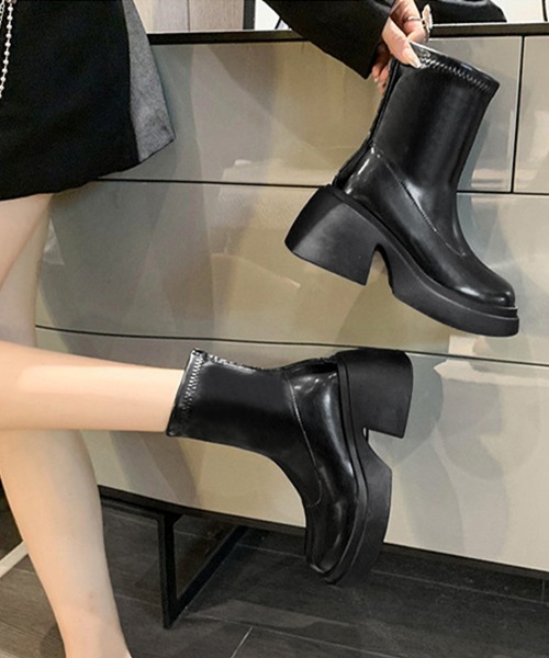 Miniministore(ミニミニストア)の「PUレザーショートブーツ バックジッパー(ブーツ・レディース・ブラック・24.5cm/24.0cm/23.5cm/23.0cm/22.5cm)」の20枚目の写真