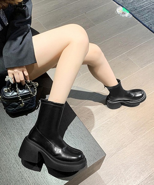 Miniministore(ミニミニストア)の「PUレザーショートブーツ バックジッパー(ブーツ・レディース・ブラック・24.5cm/24.0cm/23.5cm/23.0cm/22.5cm)」の22枚目の写真