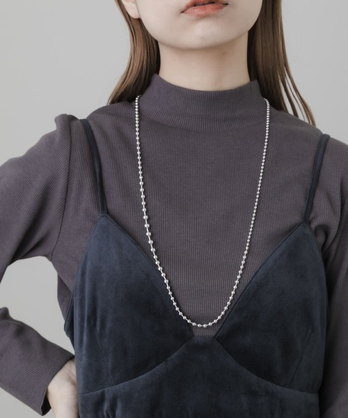 SMELLY(スメリー)の「グラデーションボールチェーンネックレス(ネックレス・レディース・シルバー・-)」の3枚目の写真