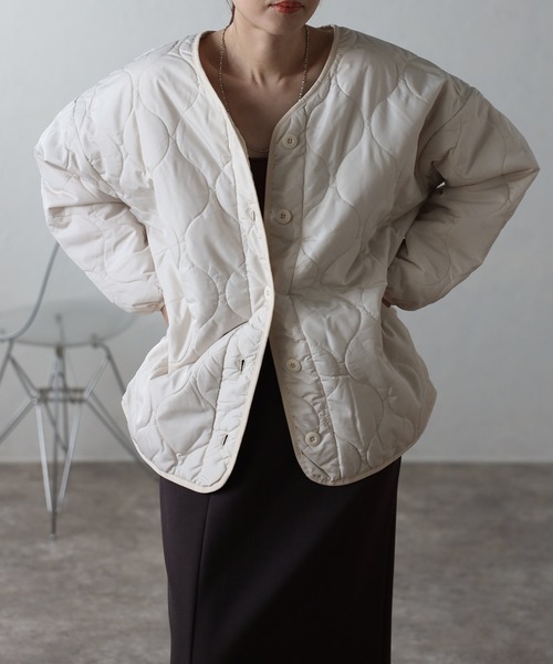 セール】ウェーブキルトノーカラージャケット（ノーカラージャケット