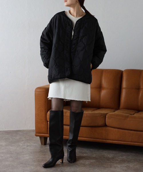 Fizz(フィズ)の「ウェーブキルトノーカラージャケット(ノーカラージャケット・レディース・ベージュ/アイボリー/ブラック/カーキ・M)」の11枚目の写真