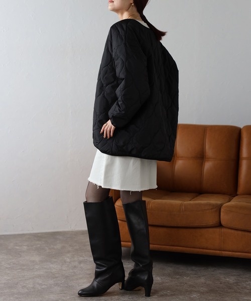 Fizz(フィズ)の「ウェーブキルトノーカラージャケット(ノーカラージャケット・レディース・ベージュ/アイボリー/ブラック/カーキ・M)」の12枚目の写真