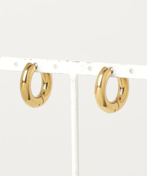 AKEL(アケル)の「【AKEL】アケル/ バロックピアス(両耳セット)/金属アレルギー対応ピアス(サージカルステンレス)(ピアス(両耳用)・レディース・ゴールド・FREE)」の7枚目の写真