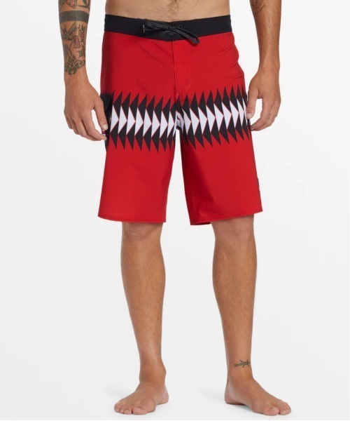【セール】SURFSILK HAWAII STRA/クイックシルバー総柄ボードショーツ・サーフトランクス(水着)（水着）｜Quiksilver（クイックシルバー）