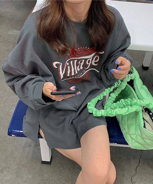 Asterellivi(アステレリビ)の「ロゴロングTシャツ(Tシャツ/カットソー・レディース・ダークグレー/イエロー/ホワイト・FREE)」の7枚目の写真