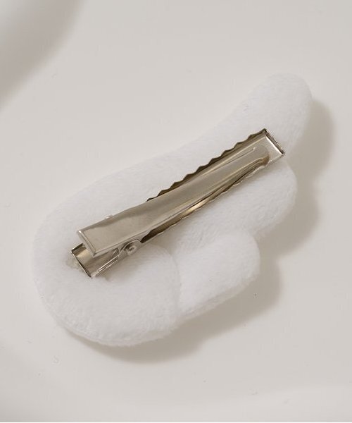 Lycee mine(リセマイン)の「ふわふわウィングヘアクリップ2Pセット(バレッタ/ヘアクリップ・キッズ・ピンク/オフホワイト・F)」の6枚目の写真