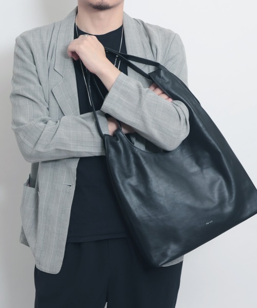 YArKA（ヤーカ）の「【YArKA/ヤーカ】 real leather 2way design marche  bag [wam5] / リアルレザー２ウェイデザインマルシェバッグ（トートバッグ・レディース・ブラック・FREE）」の16枚目の写真