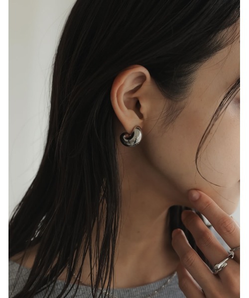 Re:EDIT（リエディ）の「カーブシールドピアス[返品交換不可]（ピアス（両耳用）・レディース・シルバー/ゴールド・FREE）」の5枚目の写真