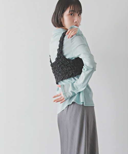 PURE BRIGHT（ピュアブライト）の「シャーリングデザインビスチェ（その他トップス・レディース・ブラック/アイボリー・FREE）」の7枚目の写真