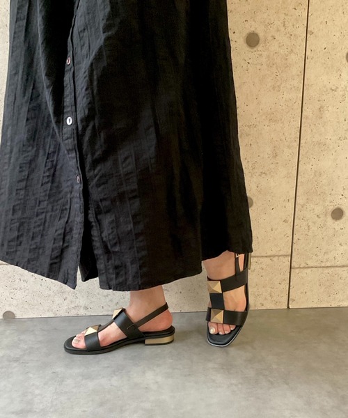 ALL BLACK(オールブラック)の「【本革/軽量/185g】スクエアバックルストラップサンダル(サンダル・レディース・ブラック/アイボリー・38/37/36/35/39)」の21枚目の写真