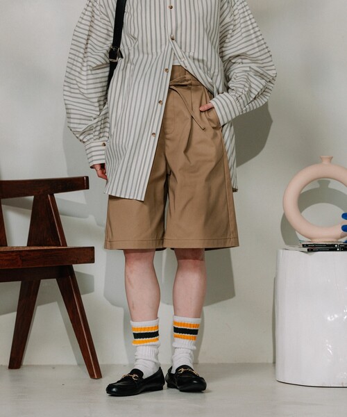 FREAK'S STORE(フリークスストア)の「RED KAP × FREAK'S STORE/レッドキャップ 別注 紐付きタックハーフパンツ(その他パンツ・レディース・ブラック/ベージュ/サックスブルー/チャコール・SMALL/MEDIUM)」の18枚目の写真