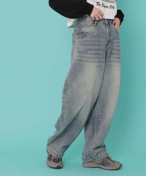 WOND(ウォンド)の「WOND/バックポケットロゴバギーデニム(デニムパンツ・レディース・ブラック/ライトインディゴブルー/インディゴブルー・SMALL/MEDIUM)」の16枚目の写真