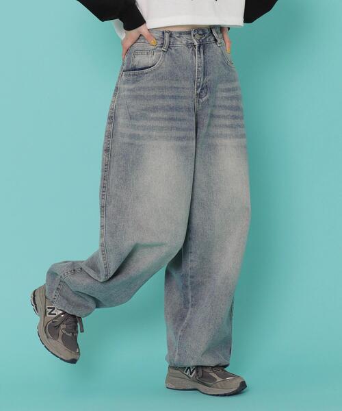 WOND(ウォンド)の「WOND/バックポケットロゴバギーデニム(デニムパンツ・レディース・ブラック/ライトインディゴブルー/インディゴブルー・SMALL/MEDIUM)」の17枚目の写真