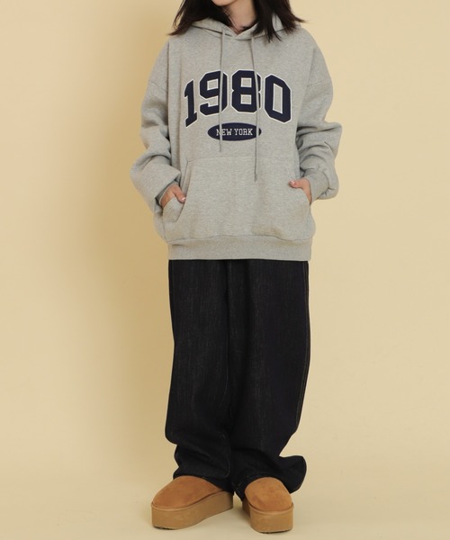 WOND(ウォンド)の「WOND/バックポケットロゴバギーデニム(デニムパンツ・レディース・ブラック/ライトインディゴブルー/インディゴブルー・SMALL/MEDIUM)」の4枚目の写真