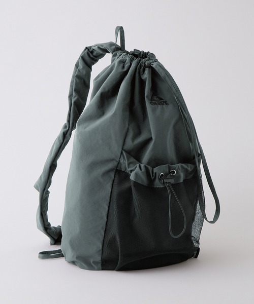 GERRY（ジェリー）の「GERRY/ジェリー 別注 ロゴ刺繍ナイロンドローコードワンショルダーバッグ（ショルダーバッグ・メンズ・アイボリー/チャコールグレー/ブラック・FREE）」の14枚目の写真