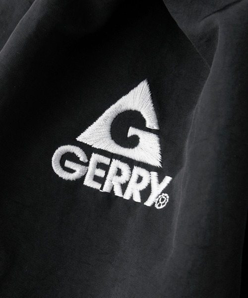 GERRY（ジェリー）の「GERRY/ジェリー 別注 ロゴ刺繍ナイロンドローコードワンショルダーバッグ（ショルダーバッグ・メンズ・アイボリー/チャコールグレー/ブラック・FREE）」の16枚目の写真