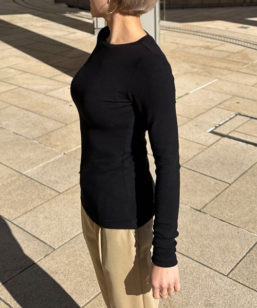 JENNE(ジェンヌ)の「日本製とろけるカットソー(Tシャツ/カットソー・レディース・ホワイト/ブラック/ブルー/ネイビー・SMALL/MEDIUM/LARGE/X-LARGE)」の10枚目の写真