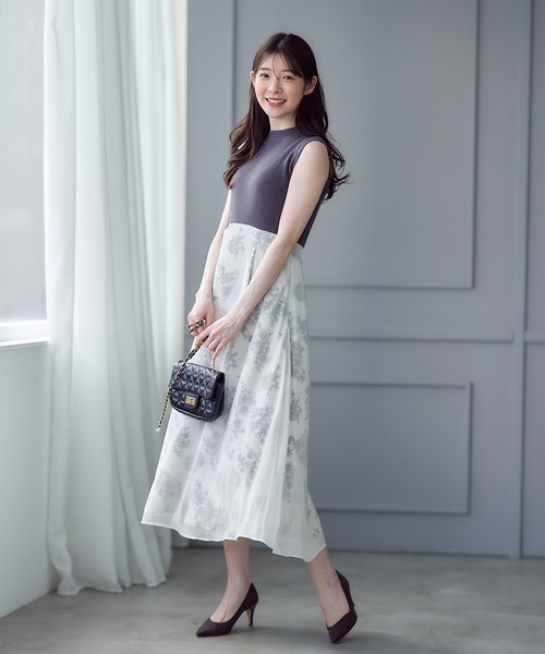 12Twelve Agenda(トゥエルブ アジェンダ)の「花柄ドッキングニットワンピース×カーディガンセット(ワンピース・レディース・ブラック/オフホワイト・M)」の13枚目の写真