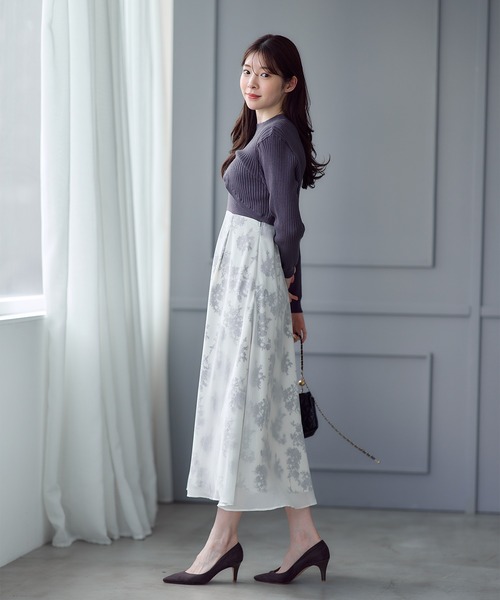 12Twelve Agenda(トゥエルブ アジェンダ)の「花柄ドッキングニットワンピース×カーディガンセット(ワンピース・レディース・ブラック/オフホワイト・M)」の9枚目の写真