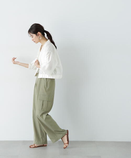 N.（N. Natural Beauty Basic）（エヌエヌナチュラルビューティーベーシック）の「シアーブルゾン（ブルゾン・レディース・オフホワイト/ブラック/グレイッシュベージュ・MEDIUM）」の19枚目の写真