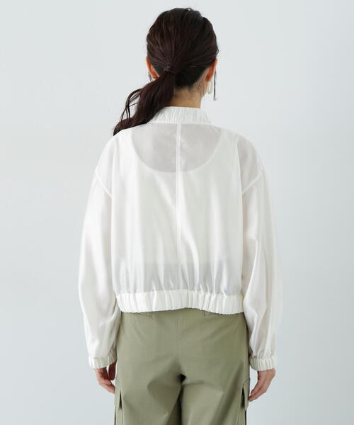 N.（N. Natural Beauty Basic）（エヌエヌナチュラルビューティーベーシック）の「シアーブルゾン（ブルゾン・レディース・オフホワイト/ブラック/グレイッシュベージュ・MEDIUM）」の14枚目の写真