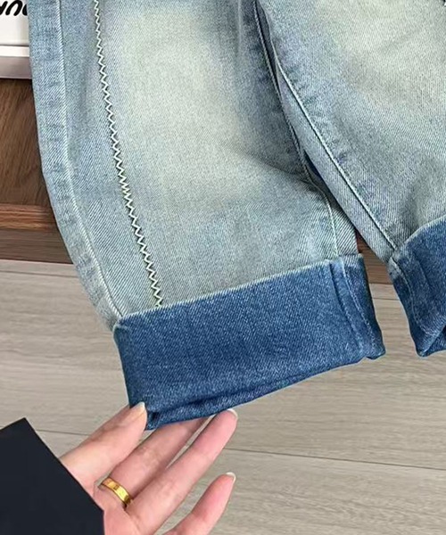 aimoha(アイモハ)の「【aimoha-KIDS-】折り返しデザインデニムパンツ(デニムパンツ・キッズ・ライトブルー/ネイビー・110/120/130/90/100)」の8枚目の写真
