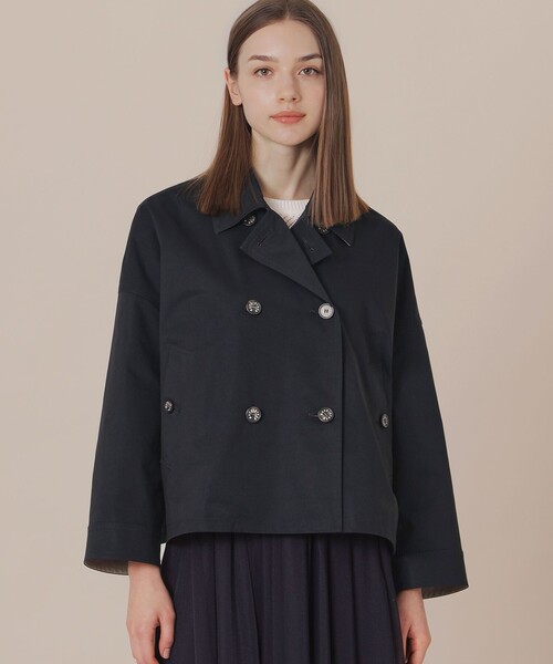 MACKINTOSH LONDON(マッキントッシュ ロンドン)の「【FYVIE/フィビー】バイカラータフタダブルブレストコート(トレンチコート・レディース・ベージュ/ネイビー・38)」の1枚目の写真
