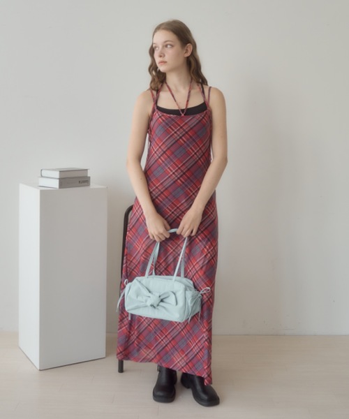 Birthday room（バースデイルーム）の「リボンナイロンショルダーBAG/ribbon nnylon shoulder bag（ショルダーバッグ・レディース・ブラック/アイボリー/ライトブルー・FREE）」の8枚目の写真