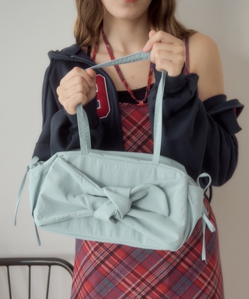 Birthday room（バースデイルーム）の「リボンナイロンショルダーBAG/ribbon nnylon shoulder bag（ショルダーバッグ・レディース・ブラック/アイボリー/ライトブルー・FREE）」の7枚目の写真
